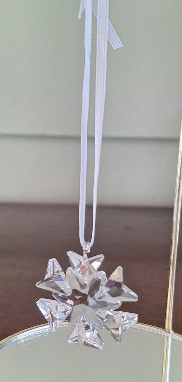 Swarovski Crystal 2015 Little Star Ornament 5100235 Annual Edition